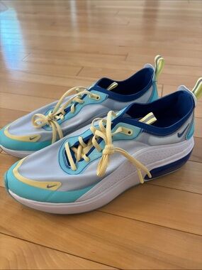 Nike AirMax Blue, Teal & Yellow Low-Top Sneakers NWOT